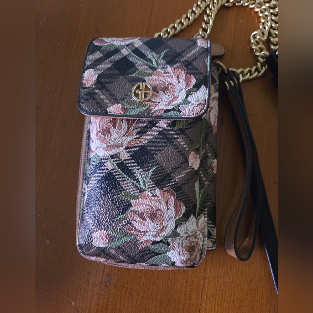 Giani Bernini Holiday Plaid Floral Crossbody Tech Bag Purchased At Macys